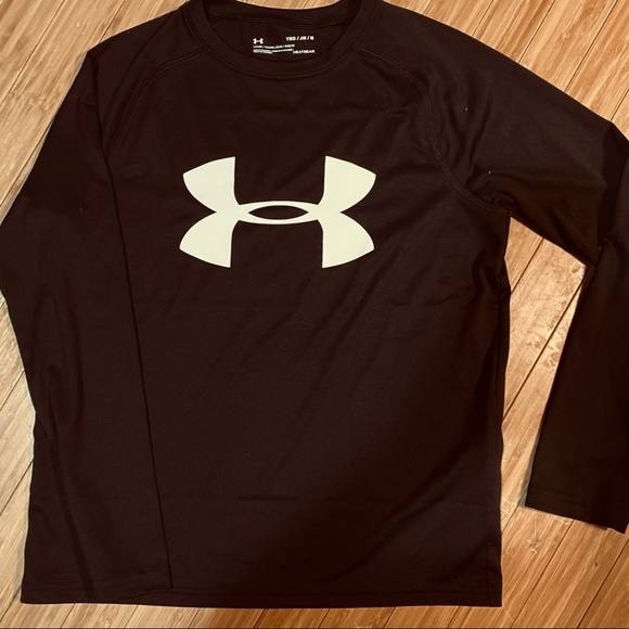 Under Armour Other - NWOT Boys under armour YMed